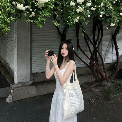 巴黎窈窕熟女